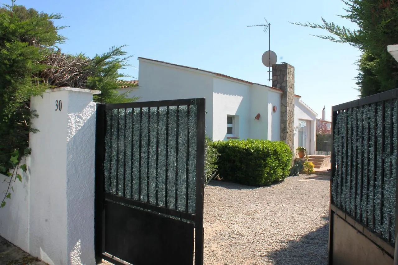 بيت للعطل فيلا Alemanya 30 Privat Pool Estartit أولاستارتيت
